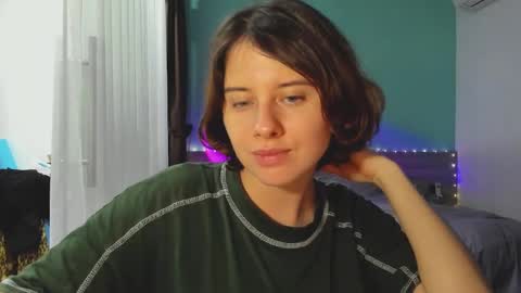 Snapshot of octopussy69x chatting on 01.01.25 Evie online show from 01.01.25