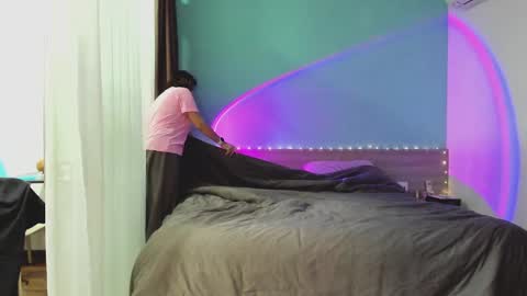 Snapshot of octopussy69x chatting on 01.06.25 Evie online show from 01.06.25