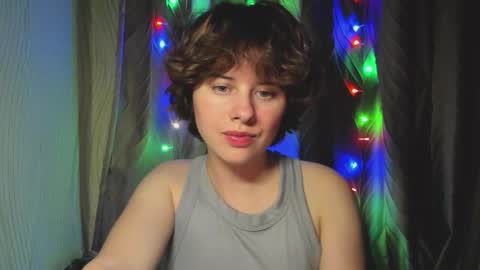 Snapshot of octopussy69x chatting on 09.25.25 Evie online show from 09.25.25