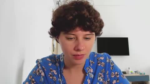 Snapshot of octopussy69x chatting on 02.07.26 Evie online show from 02.07.26