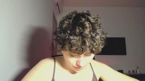 Snapshot of octopussy69x chatting on 02.14.26 Evie online show from 02.14.26