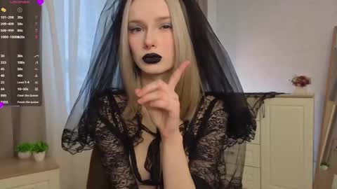 Snapshot of odeliagrace chatting on 10.24.25 Agata online show from 10.24.25