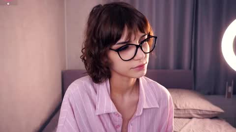 Thea online show from 11.14.25