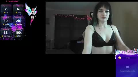 Snapshot of odetteraine chatting on 04.29.26 Odette online show from 04.29.26