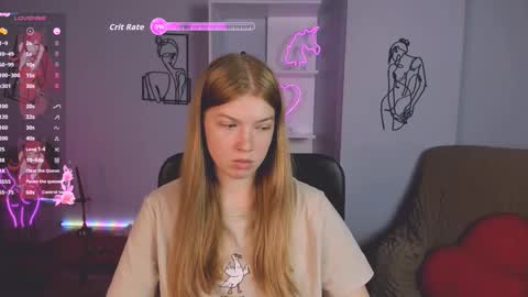 Snapshot of odri_sweet chatting on 09.28.25 odri_sweet online show from 09.28.25