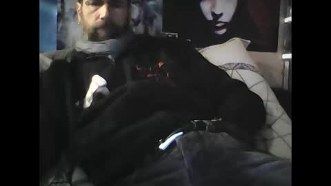 Snapshot of oedipe666 chatting on 12.31.24 oedipe666cam online show from 12.31.24