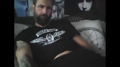 Snapshot of oedipe666 chatting on 02.11.25 oedipe666cam online show from 02.11.25