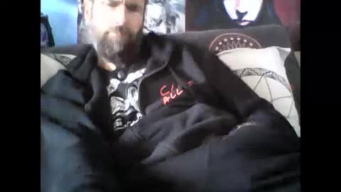 Snapshot of oedipe666 chatting on 02.18.25 oedipe666cam online show from 02.18.25