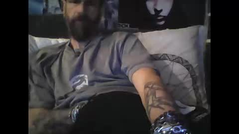 Snapshot of oedipe666 chatting on 11.17.25 oedipe666cam online show from 11.17.25