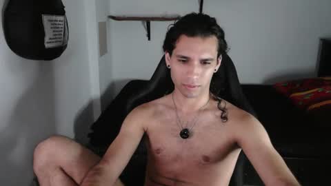 Snapshot of oezack__ chatting on 07.26.26 Zack online show from 07.26.26