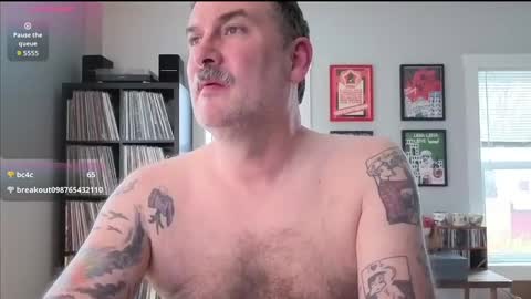 Snapshot of office_dad chatting on 04.19.26 Office Dad online show from 04.19.26