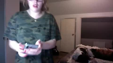 Snapshot of official_mickey_manson chatting on 02.16.26 official_mickey_manson online show from 02.16.26