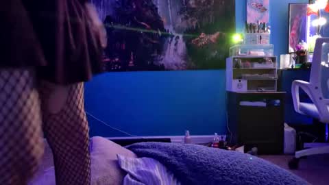 Snapshot of ofkyanite chatting on 12.18.25 Kya online show from 12.18.25