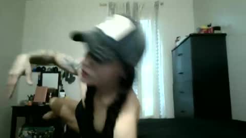 Lit en Cama online show from 09.25.25