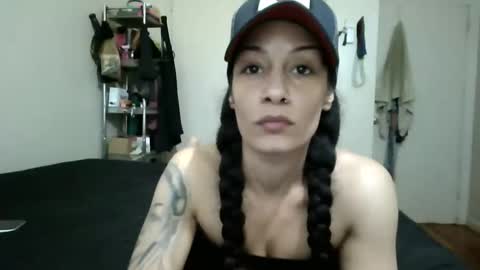 Lit en Cama online show from 09.29.25