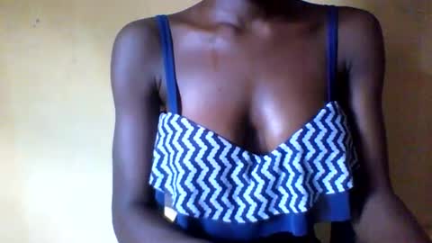 Snapshot of oh_sexyphilo chatting on 11.09.25 philo bby online show from 11.09.25