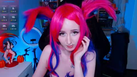 Snapshot of ohclementinee chatting on 12.03.24 Clementine Clem online show from 12.03.24