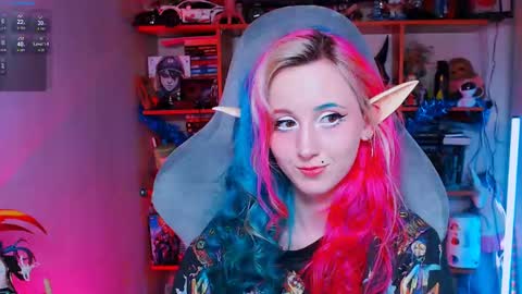 Snapshot of ohclementinee chatting on 01.20.25 Clementine Clem online show from 01.20.25