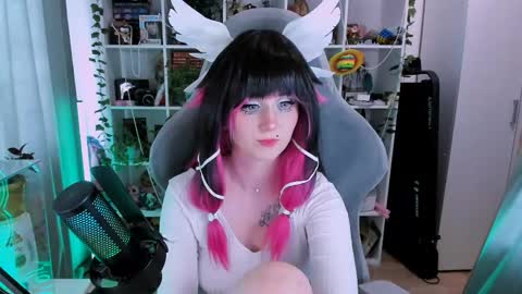 Clementine  Clem  online show from 04.23.26