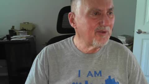 Snapshot of ohfukitsbob chatting on 05.18.26 ohfukitsbob online show from 05.18.26