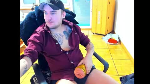 Chris online show from 12.02.24