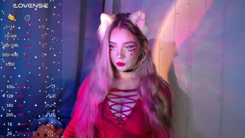 Snapshot of ohiko4545 chatting on 12.14.24 katarina online show from 12.14.24