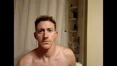 Snapshot of ohjaybones chatting on 11.02.25 ohjaybones online show from 11.02.25