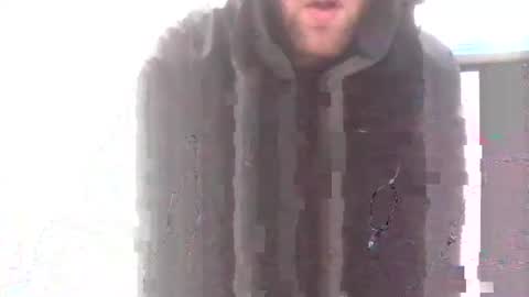 Snapshot of ohmibodslave chatting on 10.08.25 TheDee online show from 10.08.25