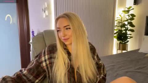 Emma online show from 11.19.25