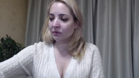 Mari online show from 02.08.26