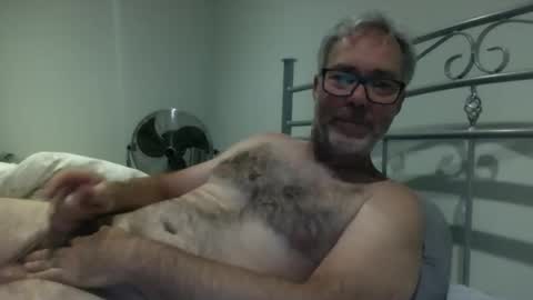 oiledcouple1 online show from 11.08.25