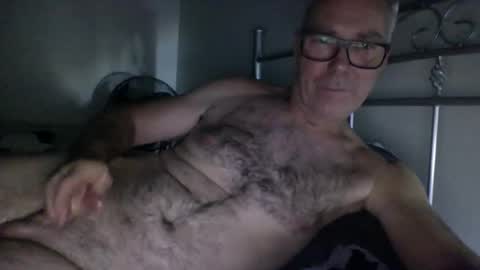 oiledcouple1 online show from 11.21.25