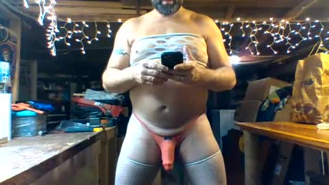 Snapshot of oileddick48 chatting on 12.18.24 Oileddick48 online show from 12.18.24