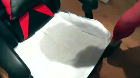 Snapshot of oilx3 chatting on 03.09.25 oilx3 online show from 03.09.25