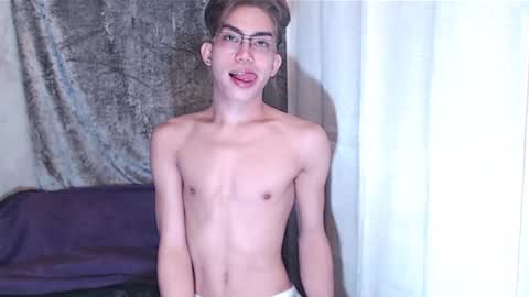 Snapshot of oishi1ii chatting on 01.08.25 OISHI1II online show from 01.08.25