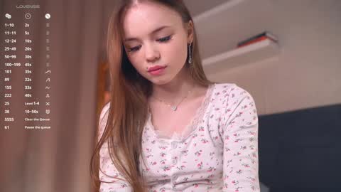 Snapshot of oke_doke chatting on 09.28.25 Henrietta or Rita online show from 09.28.25