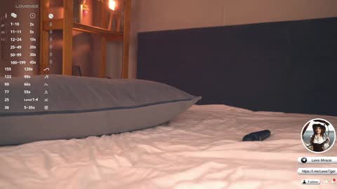 Snapshot of oke_doke chatting on 09.30.25 Henrietta or Rita online show from 09.30.25