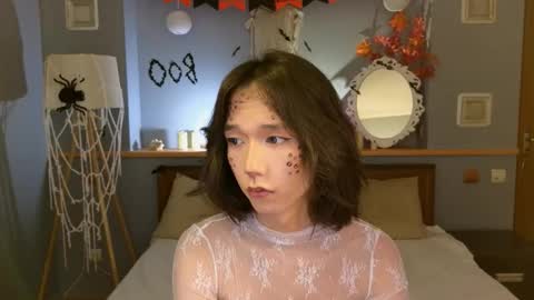 Snapshot of okerriella chatting on 10.30.25 Ami online show from 10.30.25