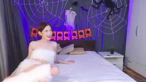 Snapshot of okerriella chatting on 10.31.25 Ami online show from 10.31.25