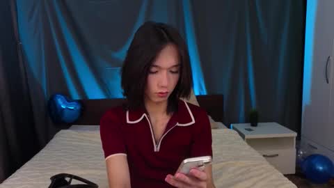 Snapshot of okerriella chatting on 11.09.25 Ami online show from 11.09.25