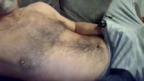 Snapshot of oktobus74 chatting on 10.20.25 oktobus74 online show from 10.20.25