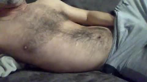 Snapshot of oktobus74 chatting on 11.19.25 oktobus74 online show from 11.19.25