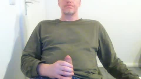 Snapshot of olavdelux chatting on 07.12.26 olavdelux online show from 07.12.26