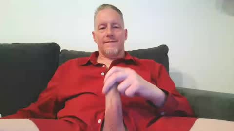 Snapshot of olavdelux chatting on 08.02.26 olavdelux online show from 08.02.26