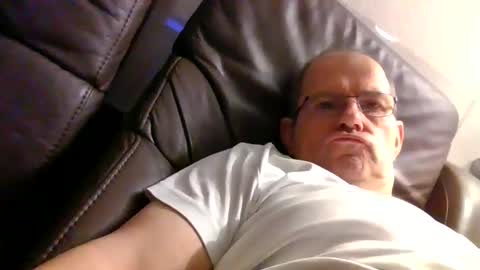 Snapshot of olbert167 chatting on 12.14.24 olbert167 online show from 12.14.24