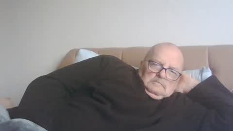 Snapshot of old_fkr chatting on 12.11.24 old_fkr online show from 12.11.24