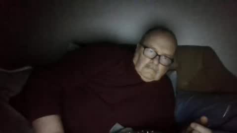 Snapshot of old_fkr chatting on 02.18.25 old_fkr online show from 02.18.25