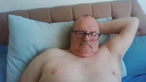 Snapshot of old_fkr chatting on 02.24.25 old_fkr online show from 02.24.25