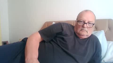 Snapshot of old_fkr chatting on 09.08.25 old_fkr online show from 09.08.25