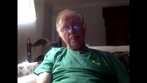 Snapshot of oldasthehills chatting on 10.08.25 oldasthehills online show from 10.08.25